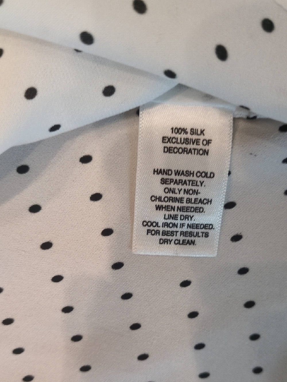 WHBM, Silk White W/ Black Polka Dot Sleeveless Blouse - Picture 6 of 11